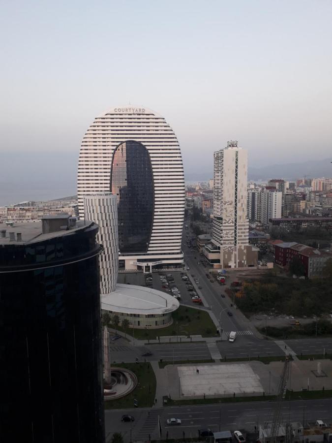 Twins Tower Orbi City Batumi Ngoại thất bức ảnh